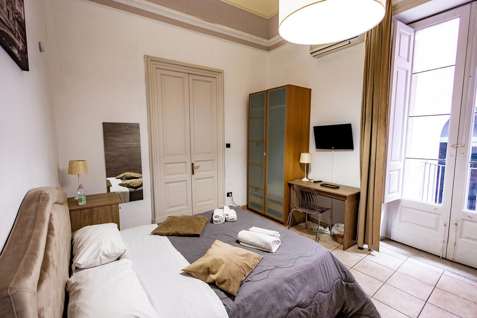 Promenade B&B Catania Bagian luar foto