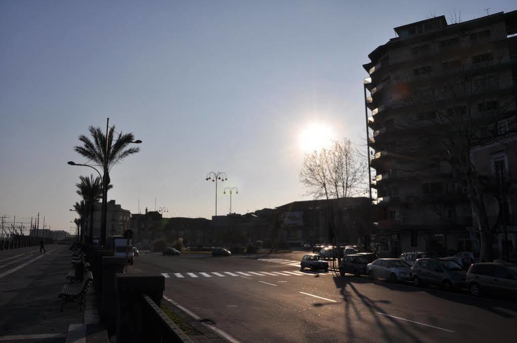 Promenade B&B Catania Bagian luar foto
